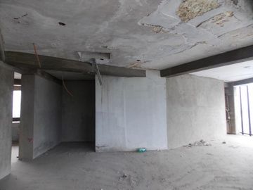 EDIFICIO EN VENTA SOBRE VIALIDAD TOLUCA-METEPEC, FRENTE A GALERIAS METEPEC