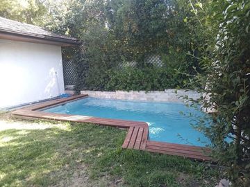 Casa En Venta En Lo Barnechea Con Piscina Y Terraza