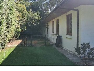 Casa En Venta En Lo Barnechea Con Piscina Y Terraza
