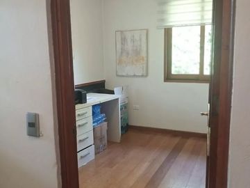 Casa En Venta En Lo Barnechea Con Piscina Y Terraza