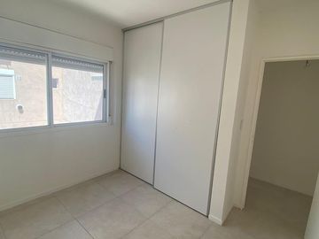 Juan Bautista Alberdi 2900, Depto 2 Ambientes, A Estrenar, Al Frente Con Balcón Terraza, Flores