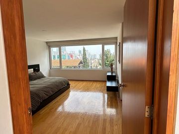 Espléndida casa en privada y amueblada se renta en Hda. La antigua, Interlomas