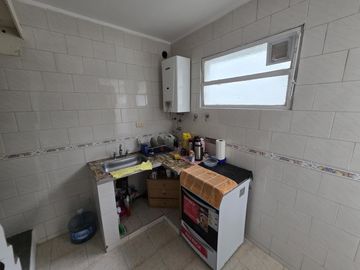 En Venta PH de 3 Ambientes al frente Balcon y terraza t/sup Flores Norte