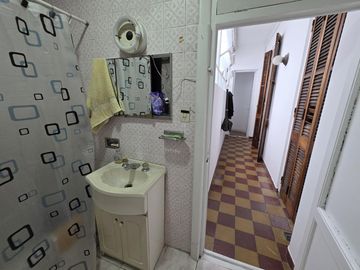 En Venta PH de 3 Ambientes al frente Balcon y terraza t/sup Flores Norte