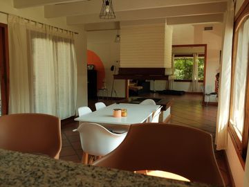 Comodo Chalet en esquina