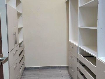 Renta casa con Paneles Solares en Altozano