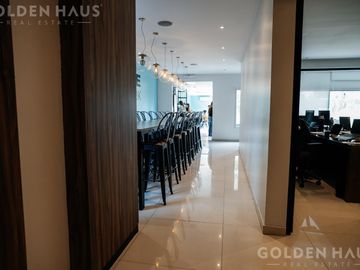 Local en venta Belgrano en tres plantas 1235m2 totales