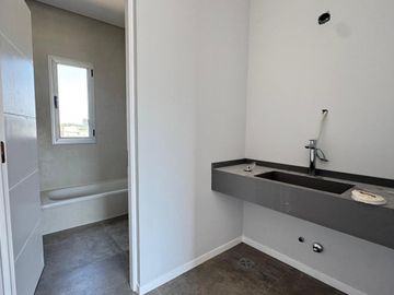 Casa con quincho y pileta sobre lote en cul de sac | San Matías | Maschwitz | Escobar