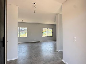 Casa con quincho y pileta sobre lote en cul de sac | San Matías | Maschwitz | Escobar
