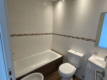 Juan Bautista Alberdi 2900, Depto 2 Ambientes, A Estrenar, Con Balcón Aterrazado, Flores