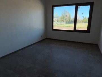 Casa en venta, Fincas del Alba. Canning, Ezeiza. 4 amb. con pileta