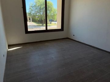 Casa en venta, Fincas del Alba. Canning, Ezeiza. 4 amb. con pileta