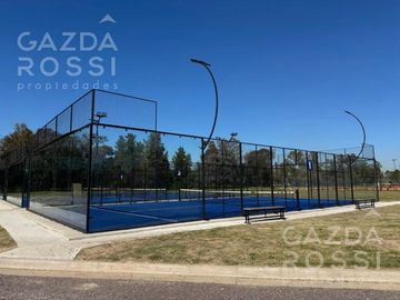 Departamento 2 amb con balcón y terraza en venta - Hills Residences, Barrio Saint Thomas Chico