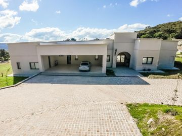 Casa en Valle Escondido Salta