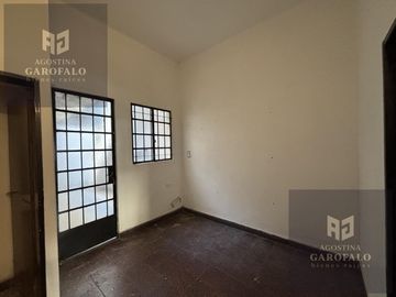 Venta PH 4 ambientes con Cochera, Patio y Terraza con Parrilla en Caballito