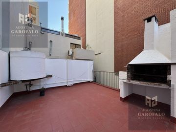 Venta PH 4 ambientes con Cochera, Patio y Terraza con Parrilla en Caballito
