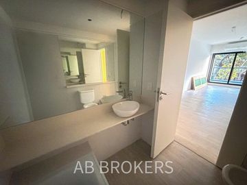 Venta Monoambiente sobre Boulevard Chenaut - Las Cañitas - Amenities