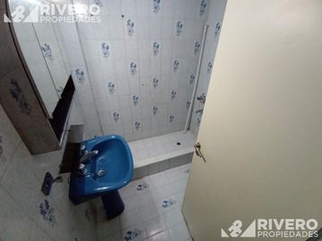CASA EN VENTA 3 AMBIENTES EN MORON SUR
