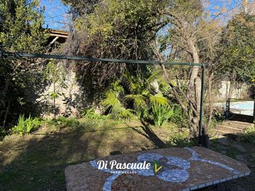 VENTA Casa 4 Habitaciones En 2 Plantas, Pileta y Terraza Ideal Inversores - Moreno Norte