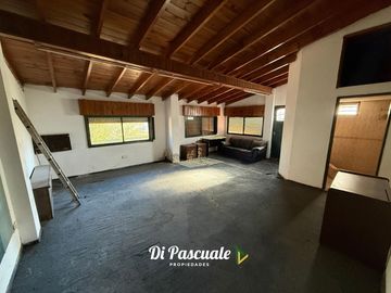 VENTA Casa 4 Habitaciones En 2 Plantas, Pileta y Terraza Ideal Inversores - Moreno Norte
