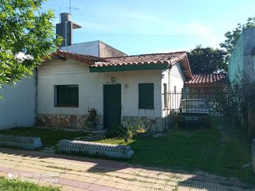 Casa - Burzaco