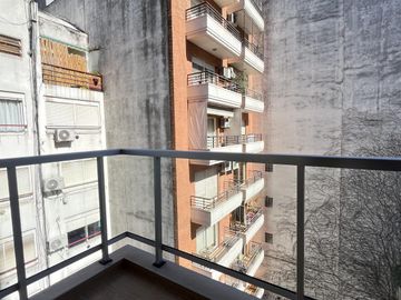 VENTA DEPARTAMENTO POSIBLE 2 AMBIENTES CON BALCÓN EN BELGRANO