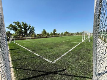 Terreno Sobre La Laguna en Azzurra, Tortugas, Pilar