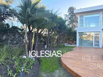 Casa en venta  al lago, en Los Ombues, Rincón de Milberg