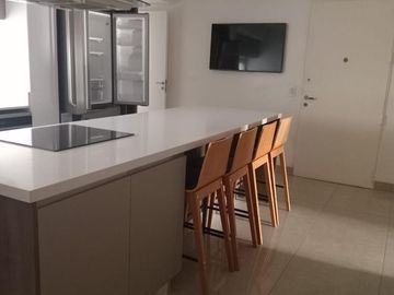 DEPARTAMENTO EN ALQUILER 3 AMBIENTES RECOLETA CON COCHERA