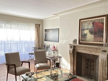 Departamento-Alquiler-Amoblado-Renovado-Cochera. Seguridad 24h.