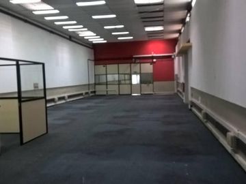 EXCELENTES OFICINAS EN ALQUILER - 810M2 - NUEVA POMPEYA
