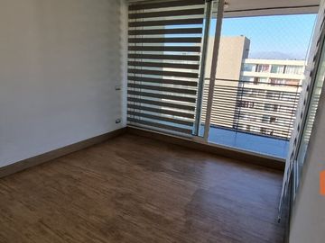 Excelente departamento dúplex en Macul, a pasos del Metro Las Torres