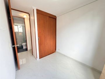 SE VENDE APARTAMENTO EN MONTECARLO 2, GRAN GRANADA - ENGATIVA