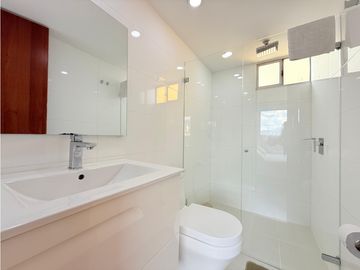 APARTAMENTO AMOBLADO - SECTOR POBLADO CERDA DE MILLA DE ORO MEDELLIN