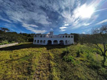 CASONA EN ALQUILER COMERCIAL B° ALTO LA VIÑA