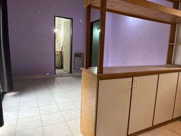 Departamento Tipo PH 2 Amb Patio Lavadero 1° Piso x escalera bajas Expensas !
