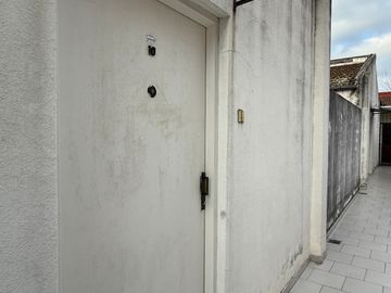 Departamento Tipo PH 2 Amb Patio Lavadero 1° Piso x escalera bajas Expensas !