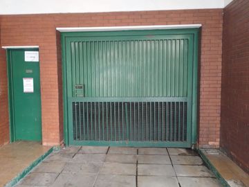 Cochera Barracas excelente oportunidad !