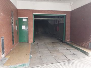 Cochera Barracas excelente oportunidad !