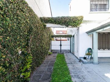VENTA DUPLEX  4 AMBIENTES  SIN EXPENSAS ADROGUE