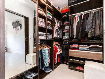 VENTA DUPLEX  4 AMBIENTES  SIN EXPENSAS ADROGUE