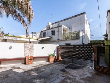 VENTA DUPLEX  4 AMBIENTES  SIN EXPENSAS ADROGUE
