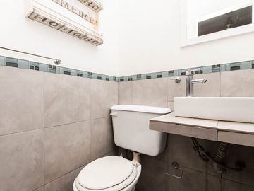 VENTA DUPLEX  4 AMBIENTES  SIN EXPENSAS ADROGUE