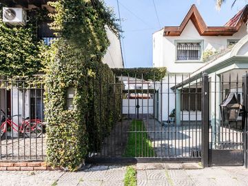 VENTA DUPLEX  4 AMBIENTES  SIN EXPENSAS ADROGUE