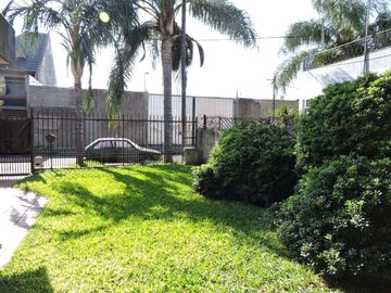 VENTA CASA 4 AMBIENTES PILETA PARRILLA SAN JUSTO