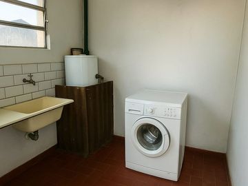 VENTA CASA 4 AMBIENTES PILETA PARRILLA SAN JUSTO