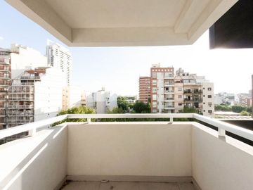 MONOAMBIENTE CABALLITO BALCON AL FRENTE