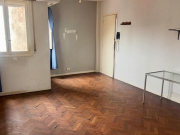 VENTA Depto.2amb-A Refaccionar-Bajas Exp. Barracas