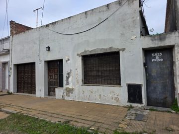 CASA 4 AMBIENTES EN VENTA WILDE CON RENTA