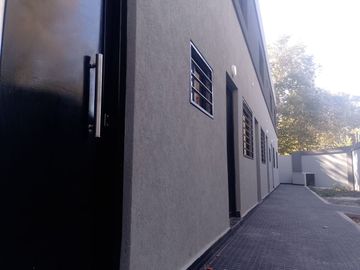 ALQUILER DE MONOAMBIENTE A ESTRENAR,  1° PISO